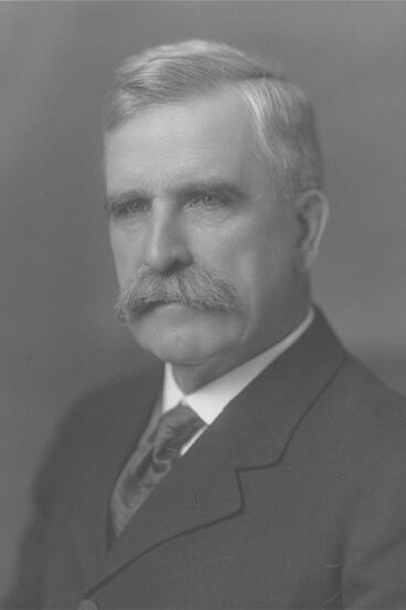 portrait of Chester Congdon